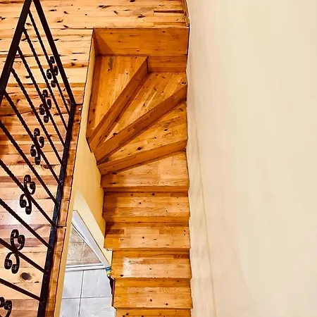 Dublex Flat In Taksim דירה *